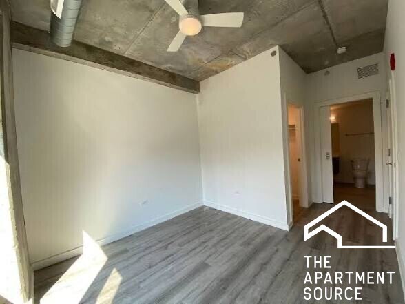 Building Photo - 1118 W Patterson Ave