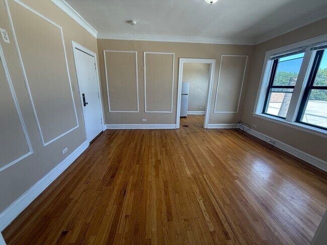 Building Photo - 2801 N Keating Ave