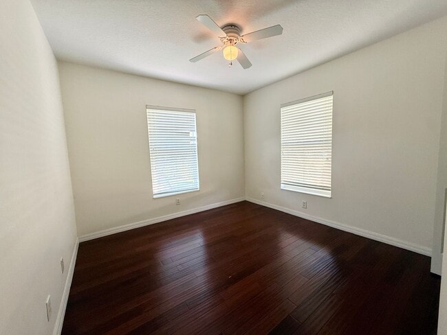 Building Photo - Coquina Key Townhomes Gated community 3/2.5