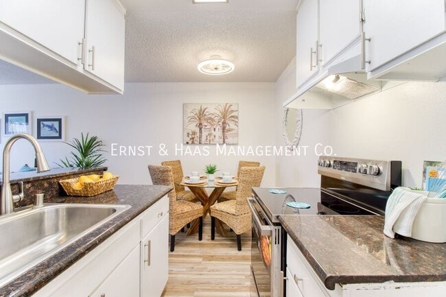 Building Photo - 5500 Ackerfield Ave