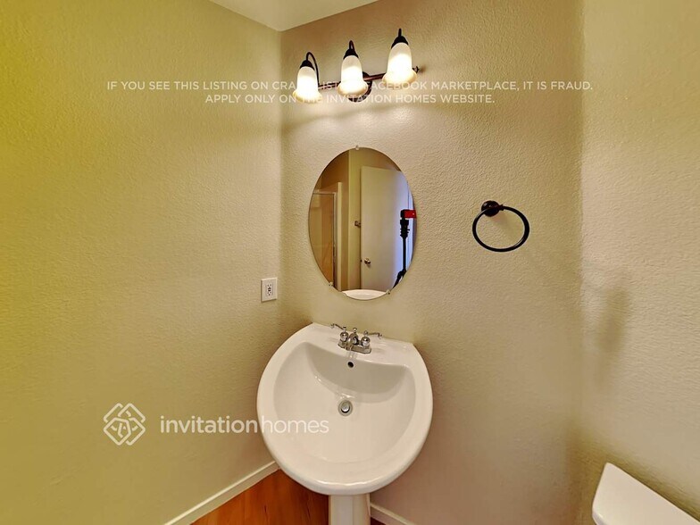 Building Photo - 8844 W Colorful Pines Ave