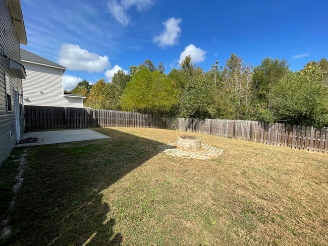 Building Photo - 422 Sebastian Dr