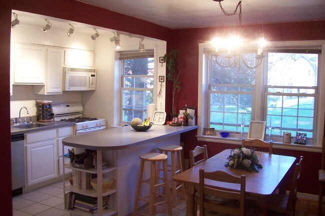 New Kitchen! - 2304 Colston Dr