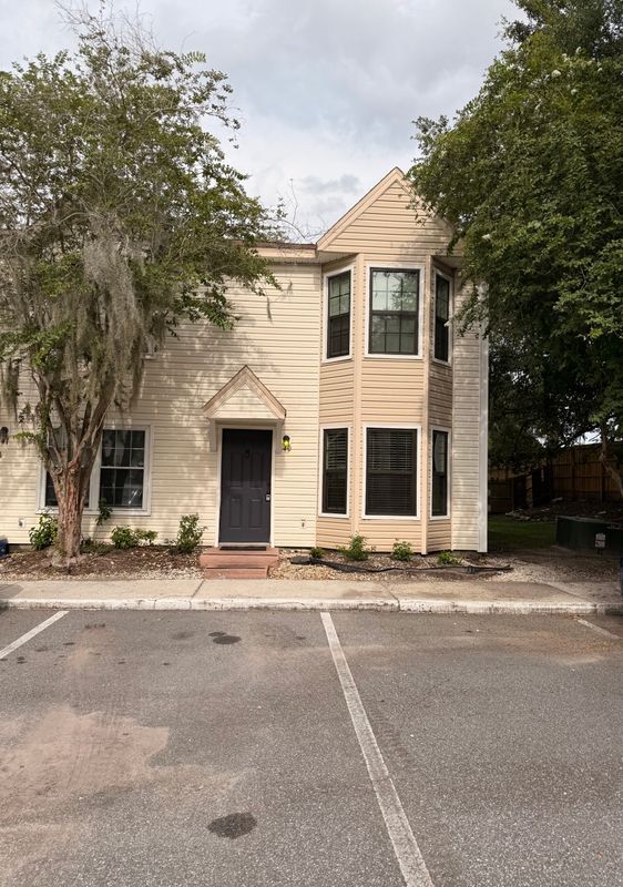 Building Photo - 2302 S Maki Rd