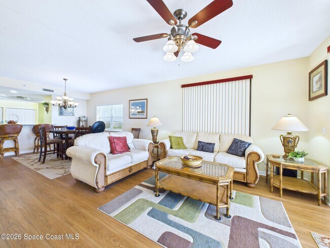 Building Photo - 8951 Lake Dr