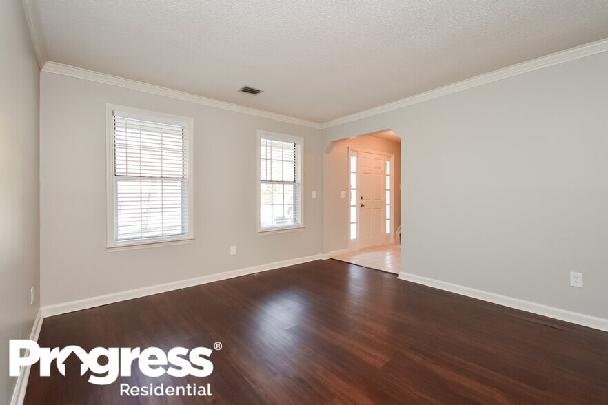 Building Photo - 900 Lauren Kay Ct