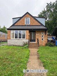 Building Photo - 7926 S Kostner Ave