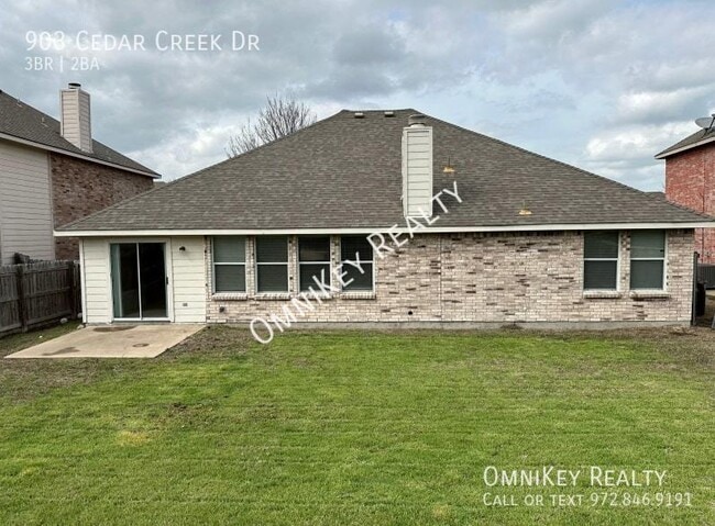 Building Photo - 903 Cedar Creek Dr