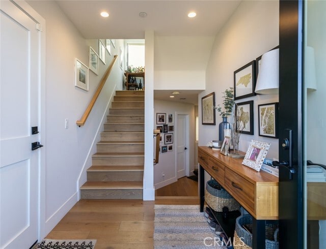 Building Photo - 314 Dahlia Pl