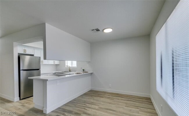 Building Photo - 6932 Kilgore Dr