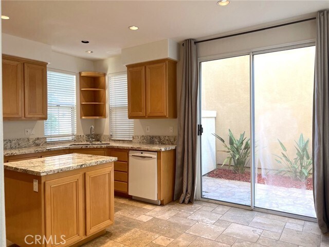 Building Photo - 29 Calvados