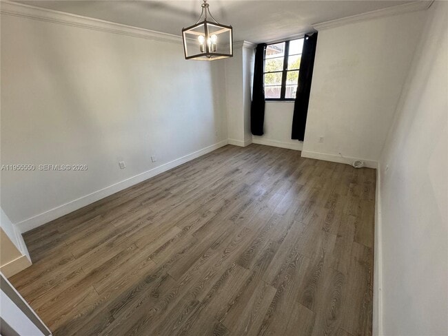 Building Photo - 10425 SW 112th Ave