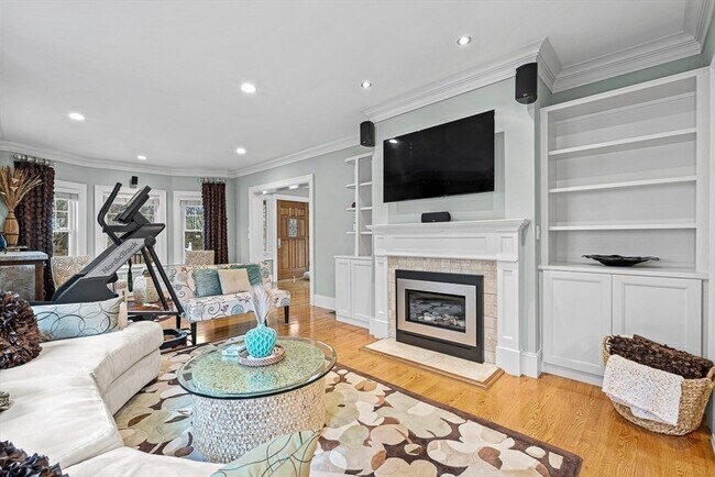 Building Photo - 34 Glen Rd