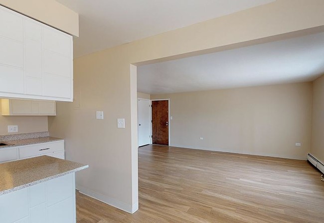 Building Photo - 2 bedroom in Lakewood CO 80214