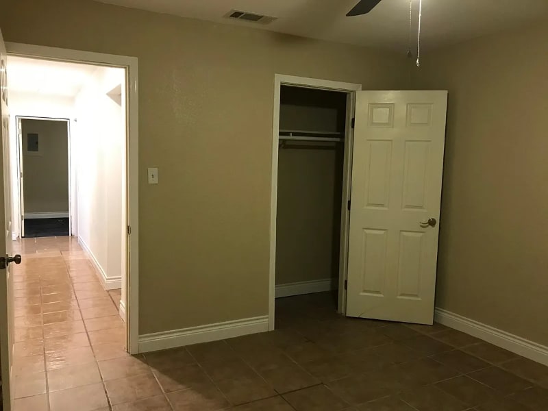 Building Photo - 6009 Jacqueline Ln