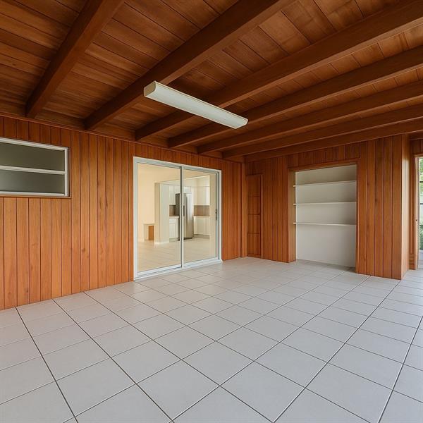 Building Photo - 6721 McClellan St