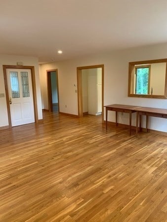 Building Photo - 80 Common St