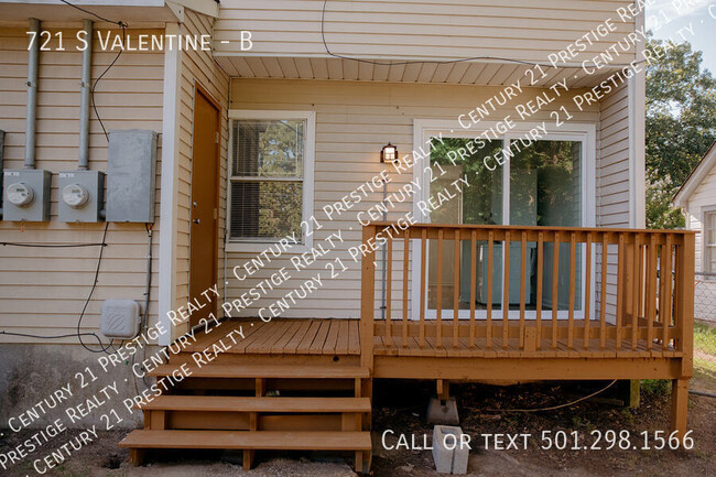 Building Photo - 721 S Valentine-B