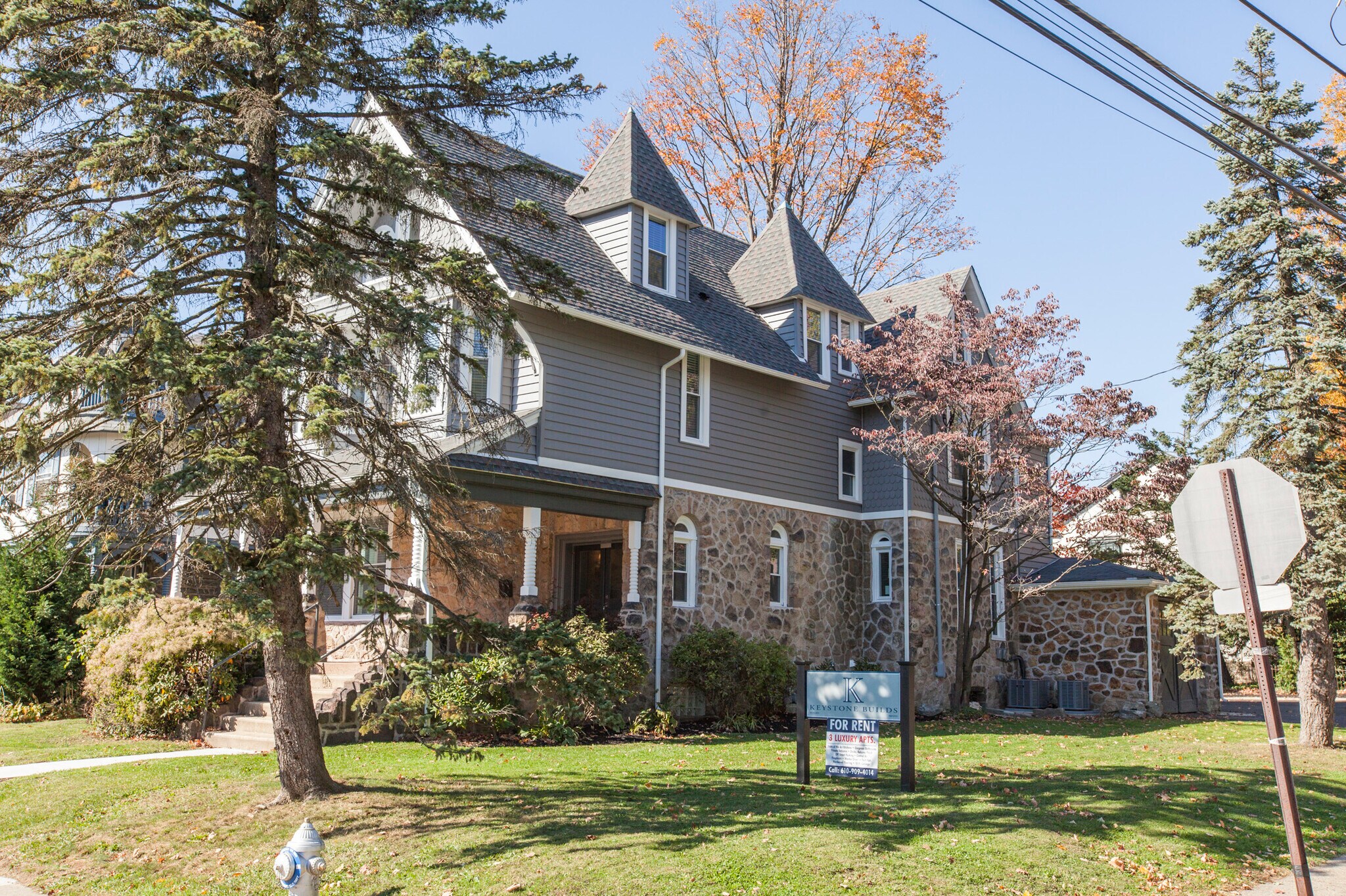 Building Photo - 125 Windsor Ave