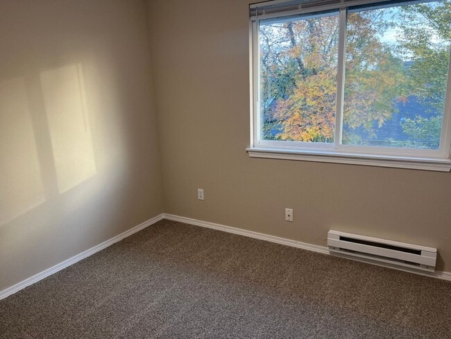 Building Photo - 3Bd/2.25Ba Renton House