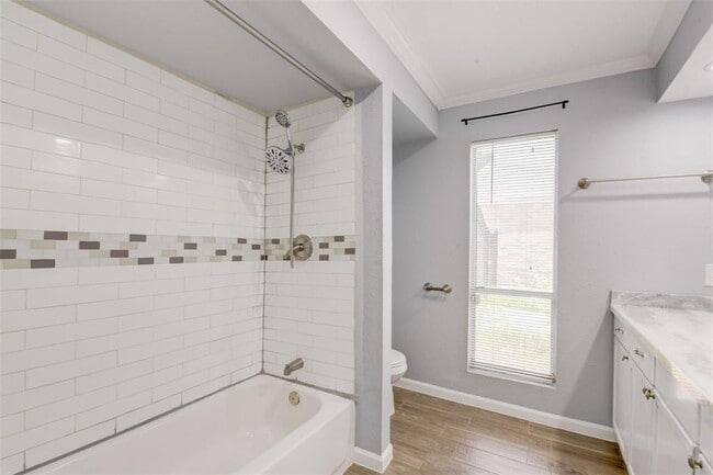 Building Photo - 4535 Turf Valley Dr