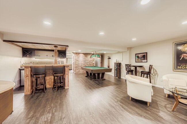 Building Photo - Private Retreat 4 BDR Near Baseline Reservoir