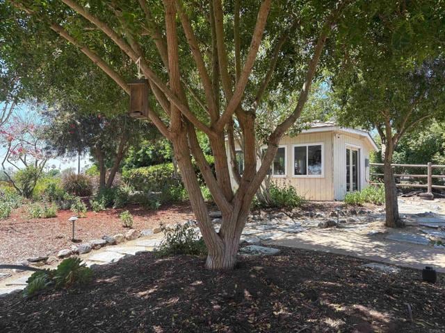 Building Photo - 5327 La Glorieta St