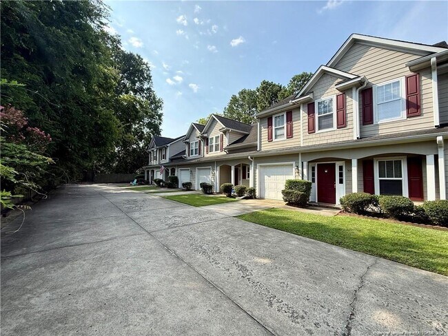 Building Photo - 5737 Pooh Ave
