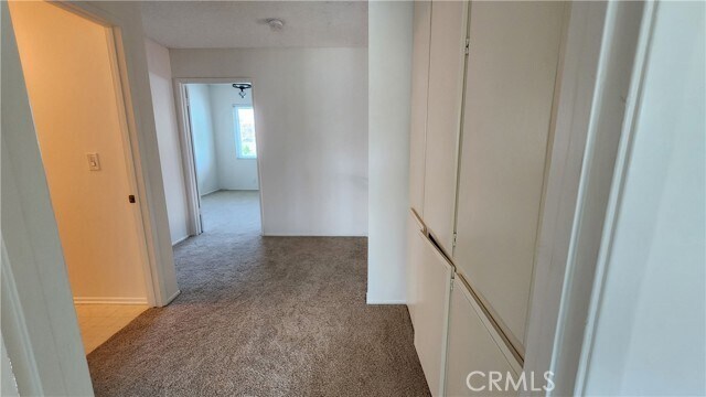 Building Photo - 23 Blazing Star