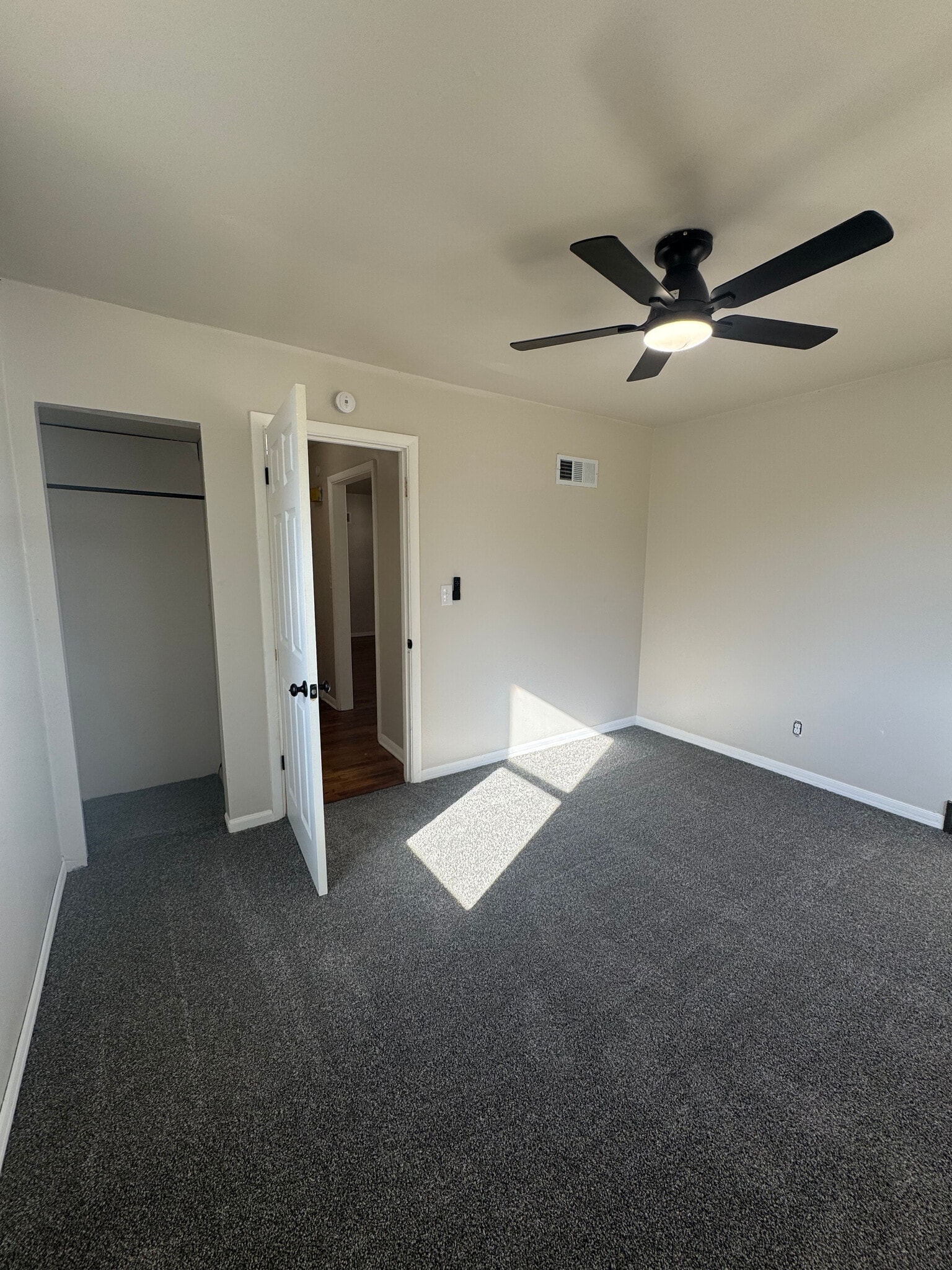 Building Photo - 3514 Monterey St