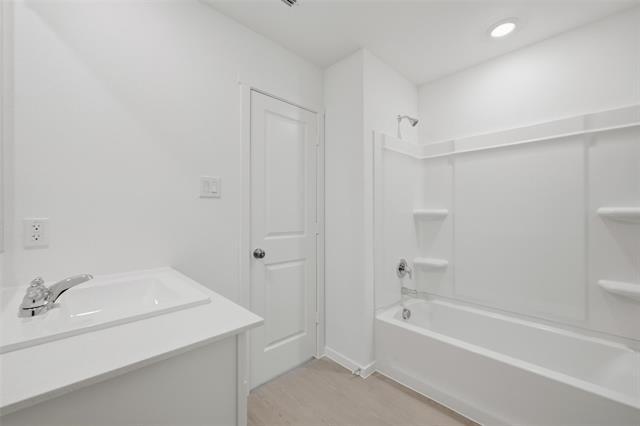 Building Photo - 518 Sandhill Crane Ln