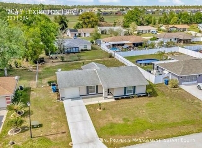 Building Photo - 7041 Lexington Cir