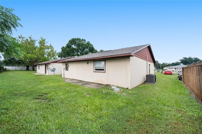 Building Photo - 5513 Karan Ct