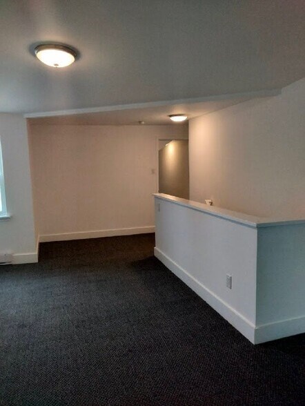 Building Photo - 1028 Monocacy St