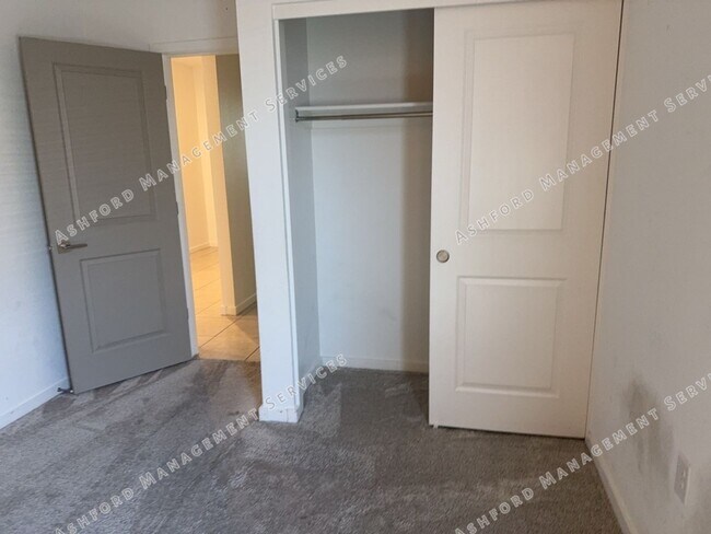 Building Photo - ***MOVE IN SPECIAL***GORGEOUS MARLEY PARK ...