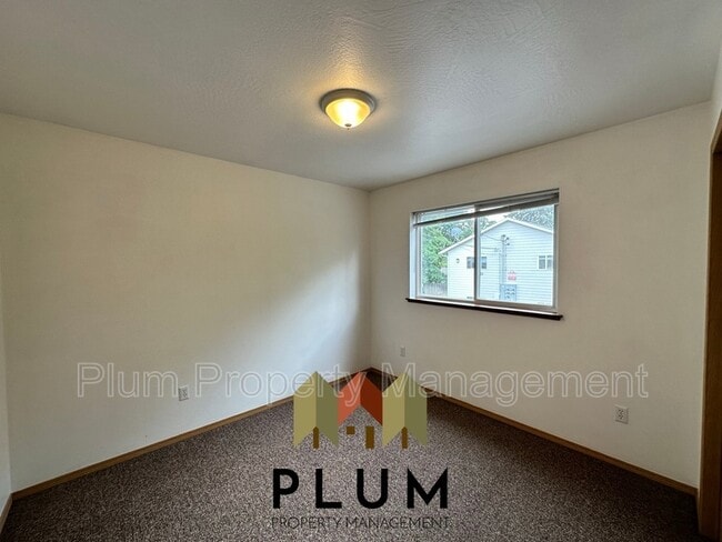 Building Photo - 1023 Cooley St