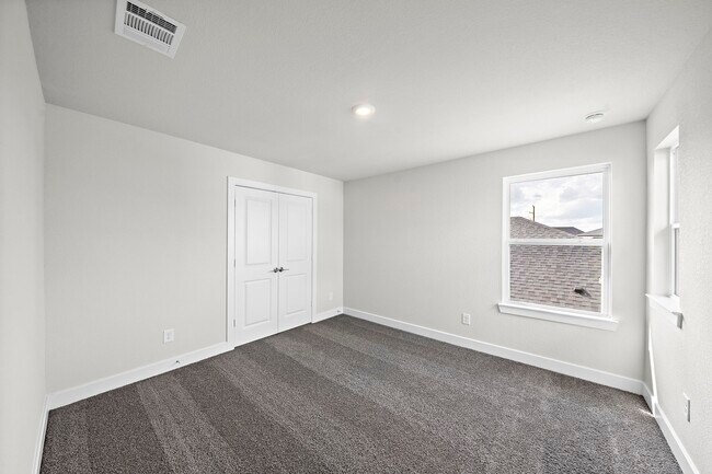 Building Photo - 21531 Eads Crk Dr