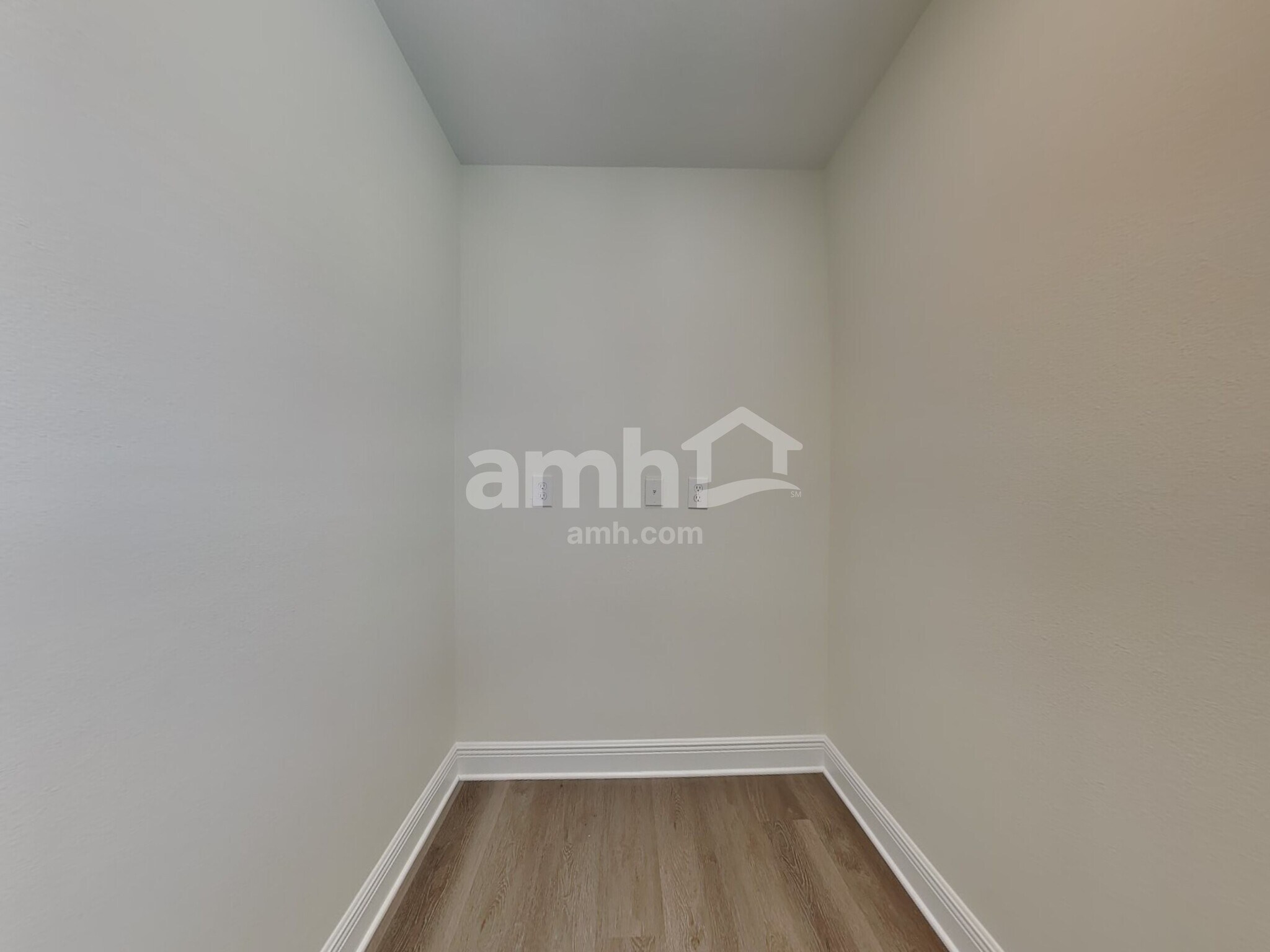 Building Photo - 1264 Heavenly Dr