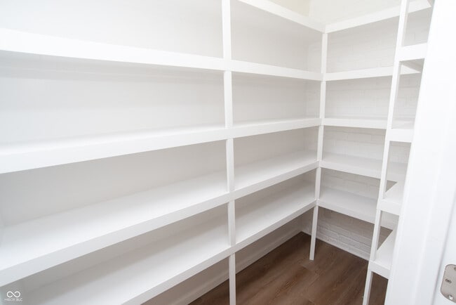 Building Photo - 6337 Cardinal Ln