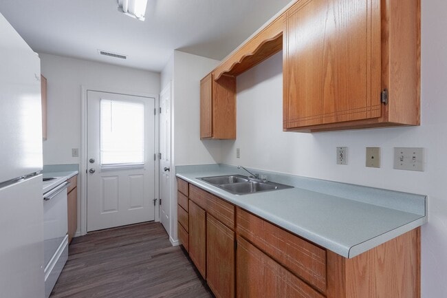 Building Photo - 3123 N Truwood Dr