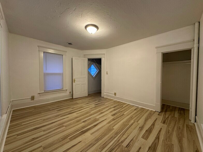 Building Photo - 35 Walker St