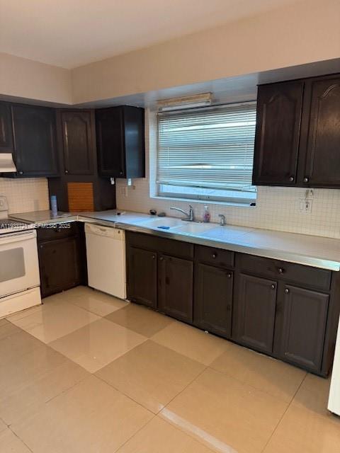 Building Photo - 3924 Hayes St