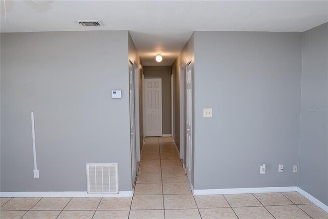 Building Photo - 434 W 17th St