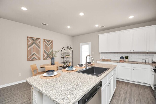 Building Photo - 4603 Aurora Gln Dr