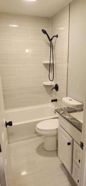 Building Photo - 377 E Montcastle Dr