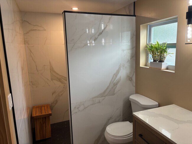 Building Photo - 3BR 2BA for Rent NSB between US1 & the River