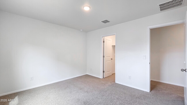 Building Photo - 8562 S 253rd Ave