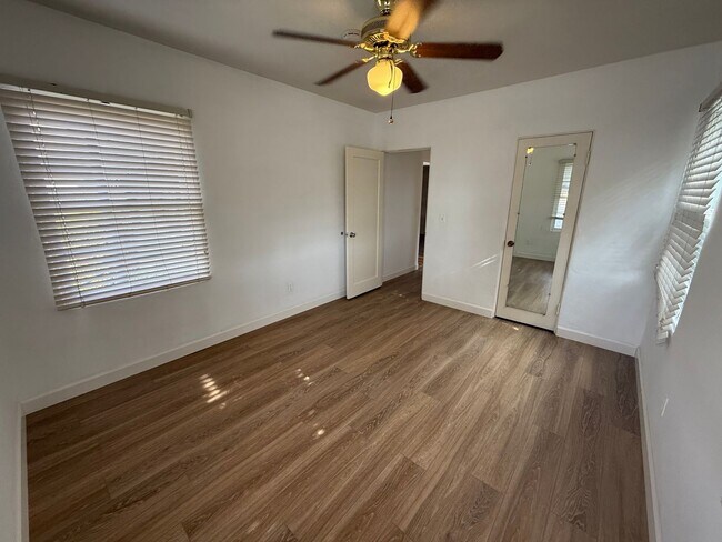 Building Photo - Spacious and Beautiful Home