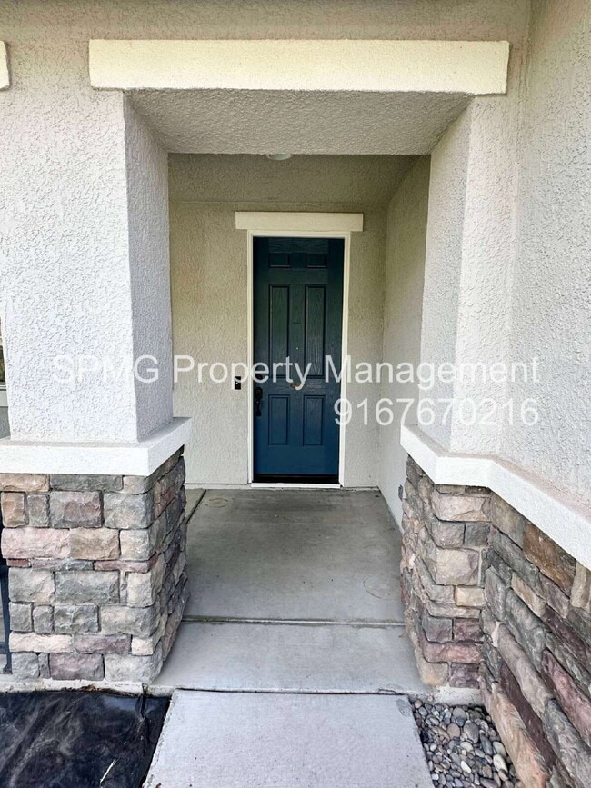 Building Photo - 5755 Bridgecross Dr