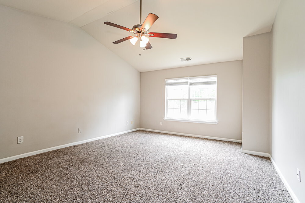 Building Photo - 12201 Palomar Dr